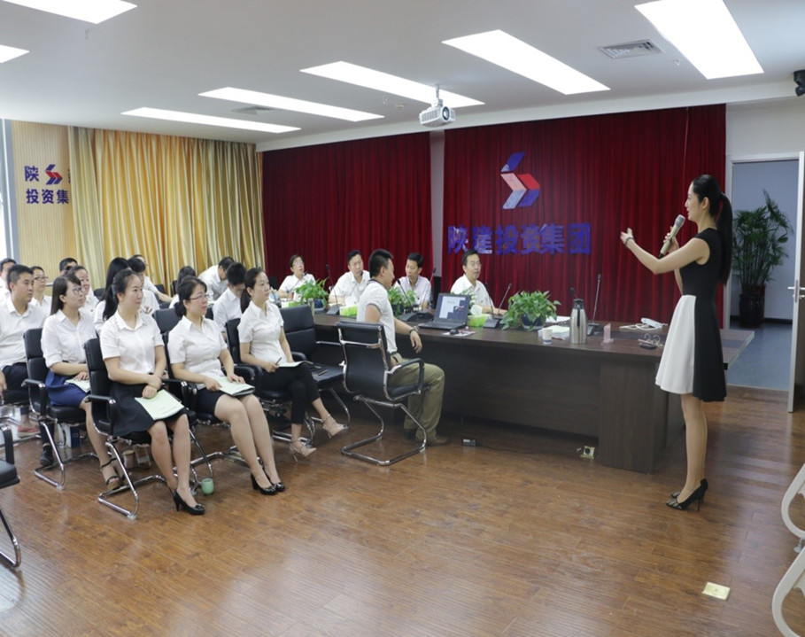 m6体育（中国）科技有限公司官网投资集团首次举办商务礼仪培训